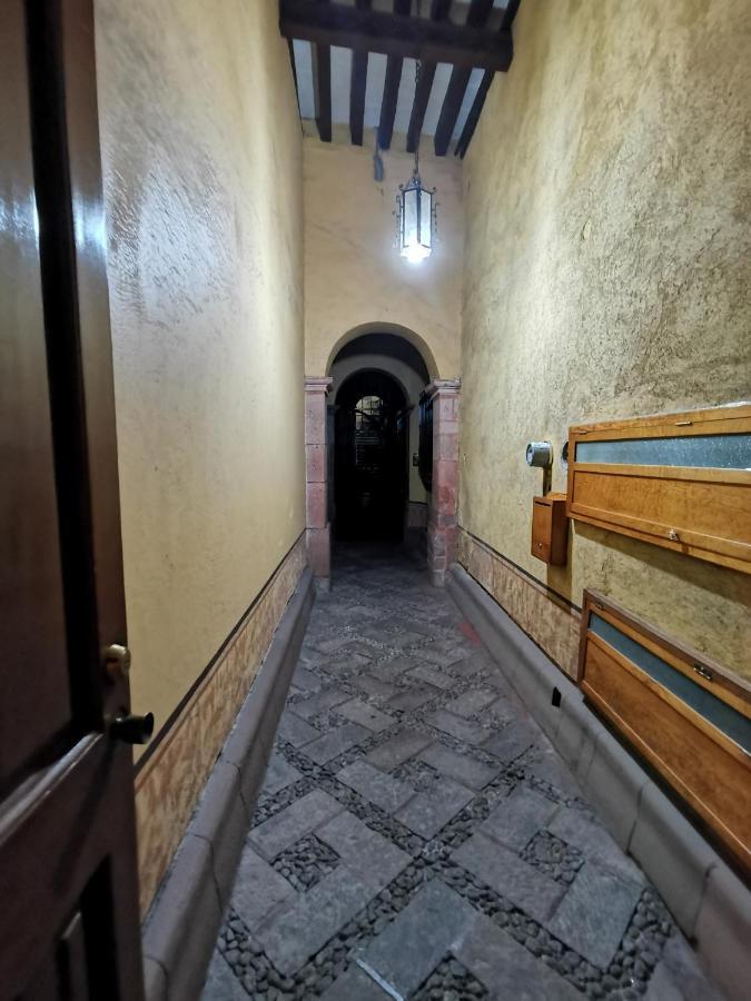 Cuarto Panchito ***Centro Historico*** Apartment Queretaro Ngoại thất bức ảnh